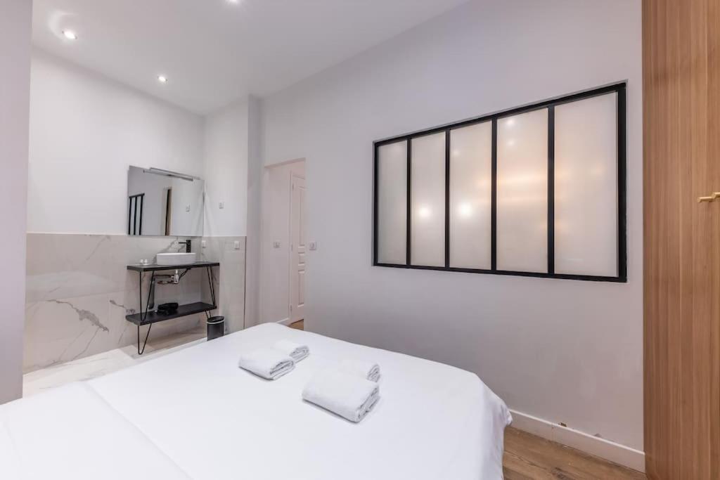 Off Familial Dans Le Marais 2br Apartment Paris