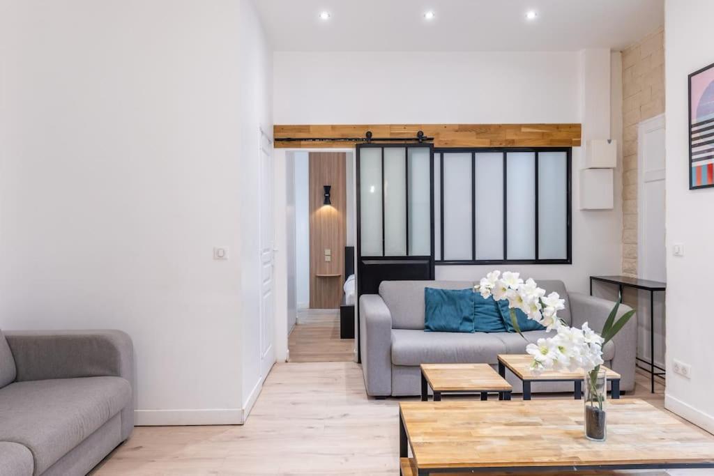 Apartment Off Familial Dans Le Marais 2br Paris